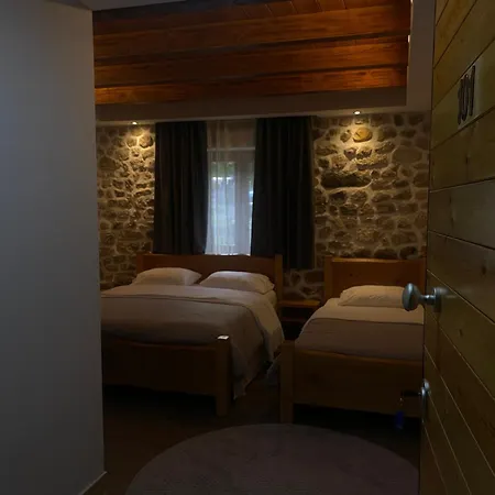 Hotel Gegest Theth