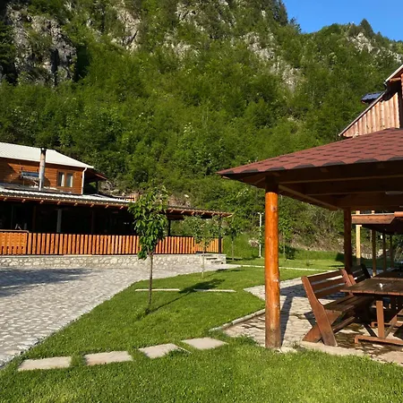 Gegest Hotel Theth