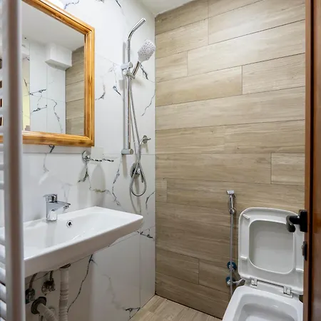 Gegest Hotel 4*