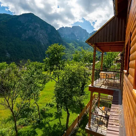Hotel Gegest 4*