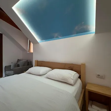 Gegest Hotel
